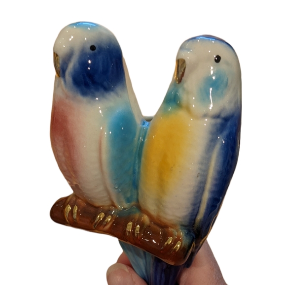 Vintage MCM ceramic parrots wall hanger- hard to find - Picture 7 of 9